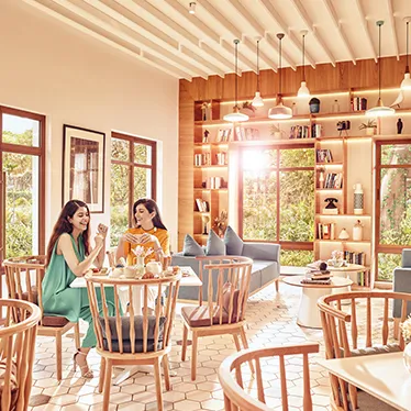 Lodha Amara, Thane - Residential Project in Thane with Poolside Café